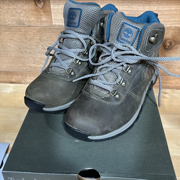 Timberland Mt. Maddsen Waterproof Hiking Boot (Women) - Picture 2 of 8